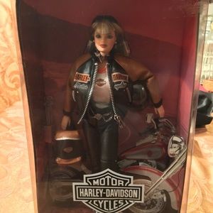 1999 Barbie Collectible. Harley-Davidson